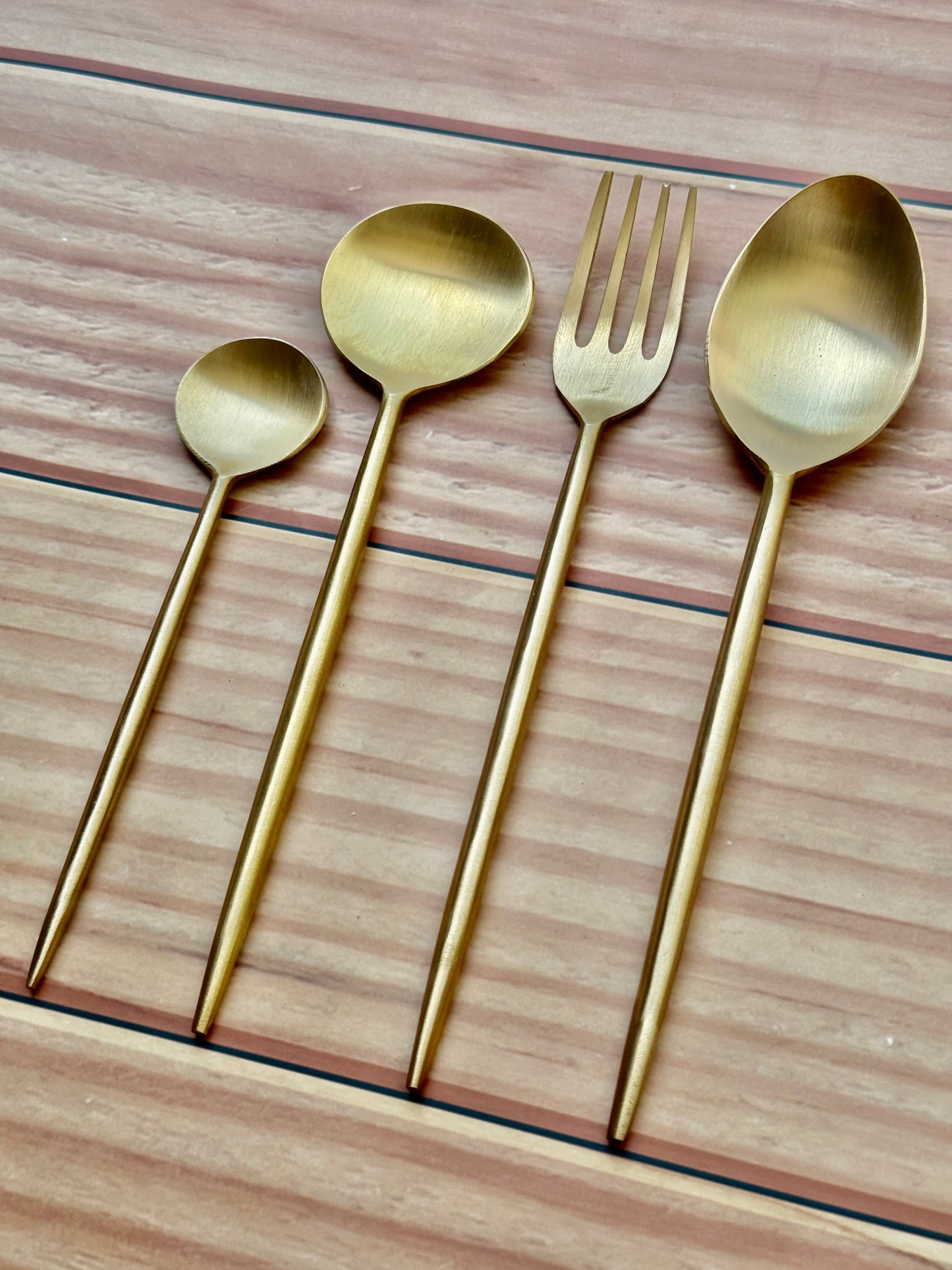 Brass cutlery set of 4